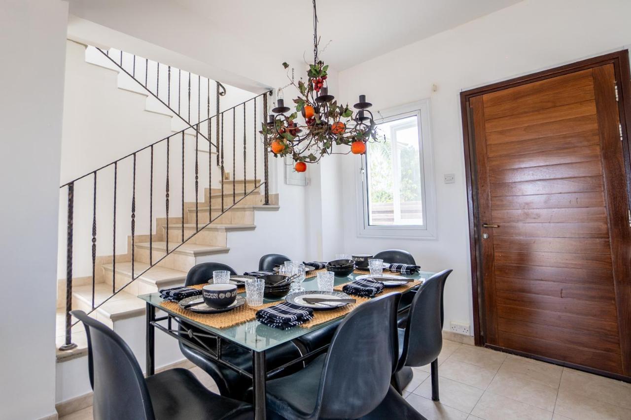 Villa Chill And Joy Paralimni Exterior photo